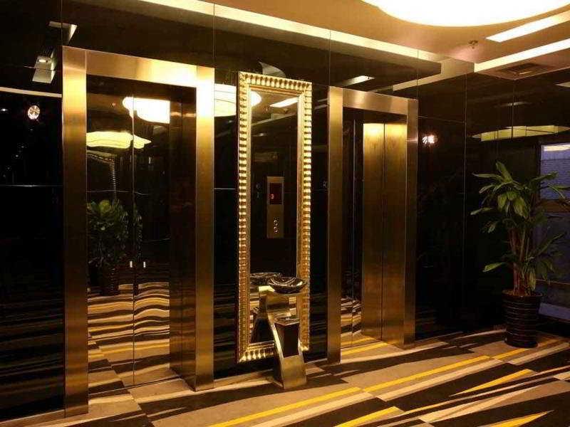 Ji Hotel Shanghai Lujiazui South Pudong Road Exteriör bild
